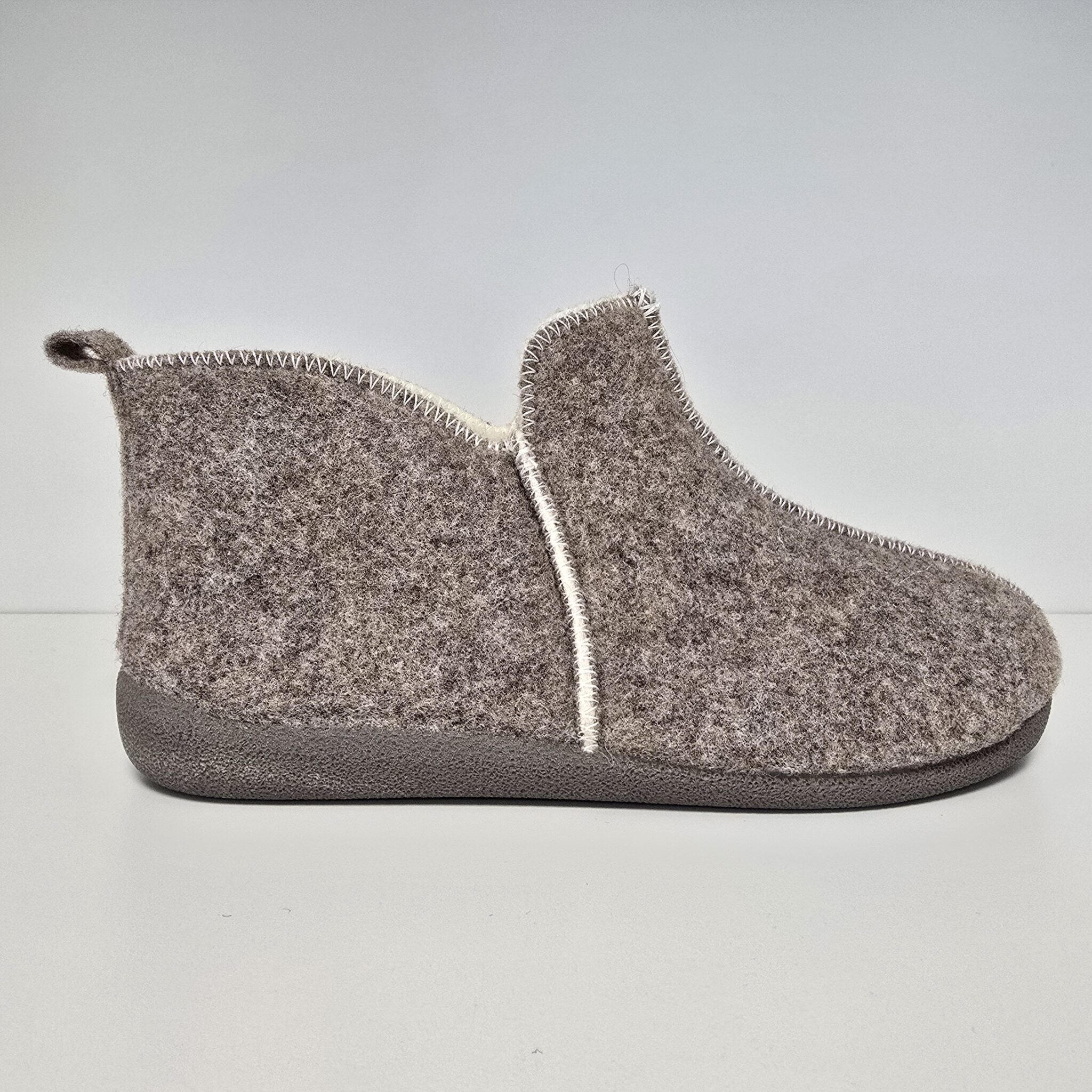 10b-vf67558-beige